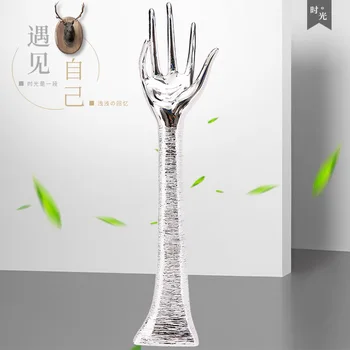

Creative Home Crafts European Hand-shaped Jewelry Resin Display Stand Bedroom Decoration Home Gift Model Decorate Accessories