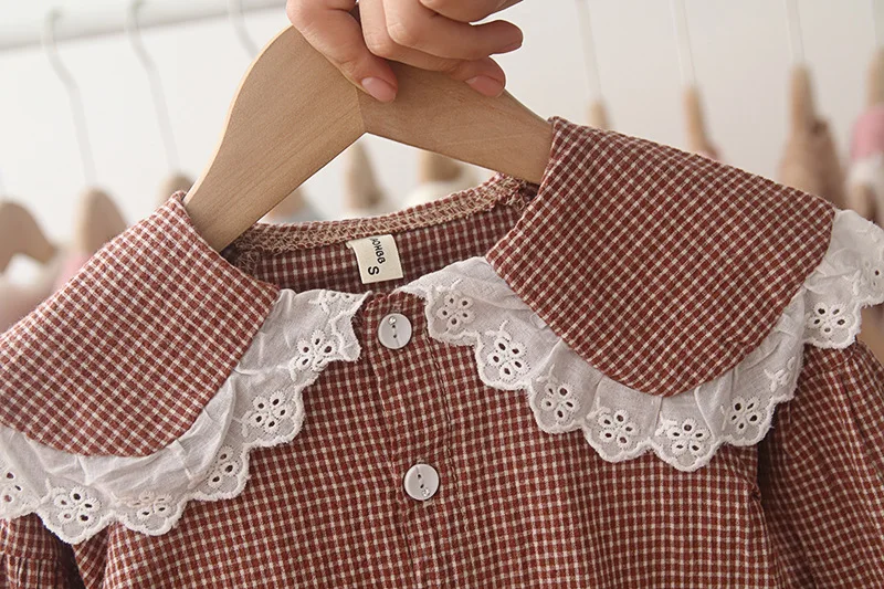 Осенняя клетчатая блузка с длинными рукавами и кружевным воротником для маленьких девочек, детские Рубашки, Топы, roupas de bebe