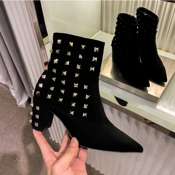 

Runway Boots 2020 Black Flock Winter Shoes Woman Pointed Toe Rivets Designer Botas Mujer Fashion High Heels Ankle Boots Women