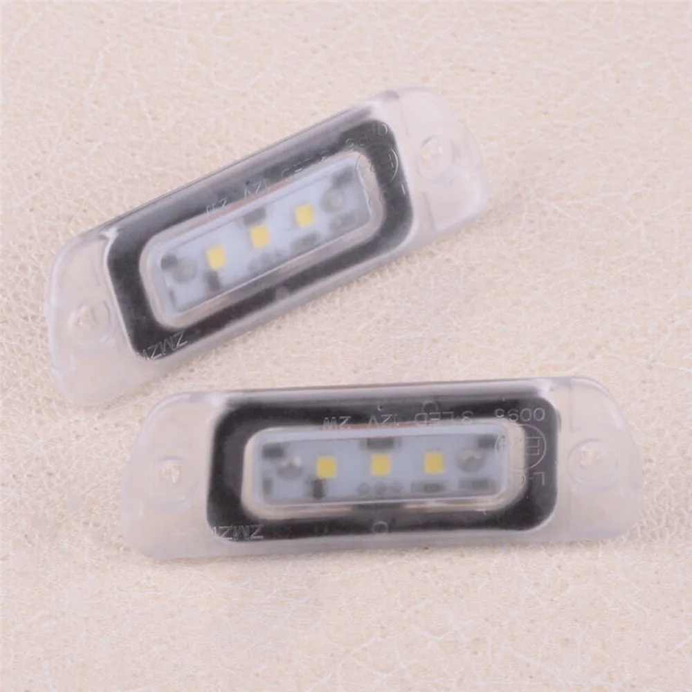 2pcs White LED License Plate Light For Mercedes-Benz AMG ML GL R-class W164 W251 brand new and high quality ► Photo 2/6