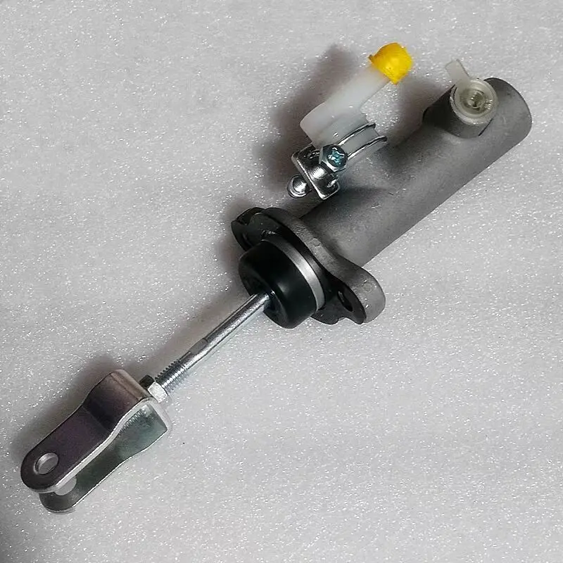 Original Clutch Master Cylinder with Vacuum Booster For Foton Tunland P1163020002A0 P1163020001A0
