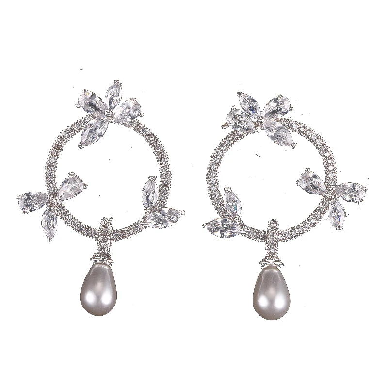 

Bettyue Brand Luxury Fashion Silver Plated Bowknot AAA Zircon White Pearl Jewelry Earrings For Woman Elegance Wedding Gift