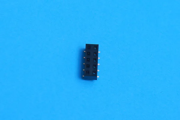

Factory Direct Selling 2.54 Female Header Single Double Row Direct Plug 2.54 Female Header 180-Degree U-Shaped