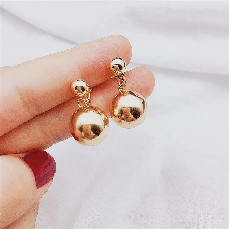 Ear Clip Earrings GRACE JUN Korean Style Gold Color Pearl Clip on Earrings No Pierced for Women Party Wedding Fashion Cuff Earrings Luxury Jewelry