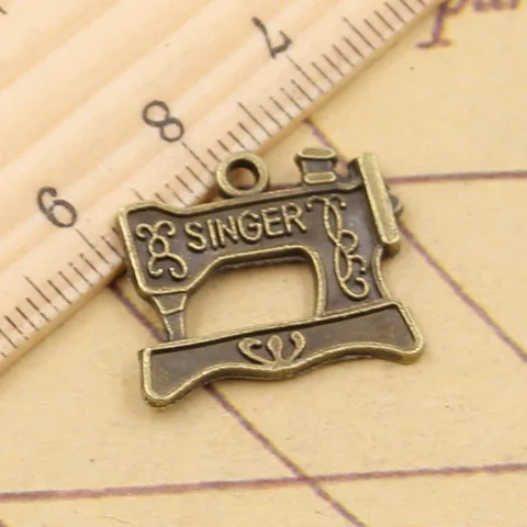 Charms Singer Treadle Sewing Machine 20x17mm Tibetan Bronze Silver Color Pendants Antique Jewelry Making Handmade Craft
