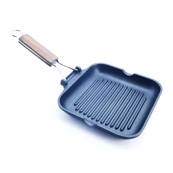 

2-30/31/39/44 Aluminum plate pan with wooden handle