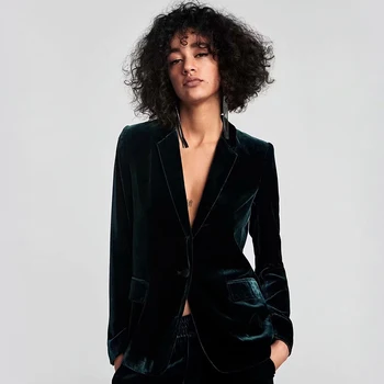 

2019 Autumn and Winter Women's Blazer Jacket European and American Style Velvet Bright Leather Fabric a Button Blazer