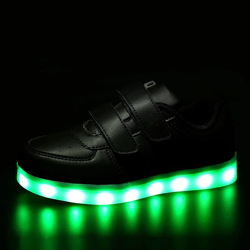 

2019 Hot Selling Spring And Summer Children Colorful LED Shoes Velcro Light Shoes USB Charging Light Shoeboard