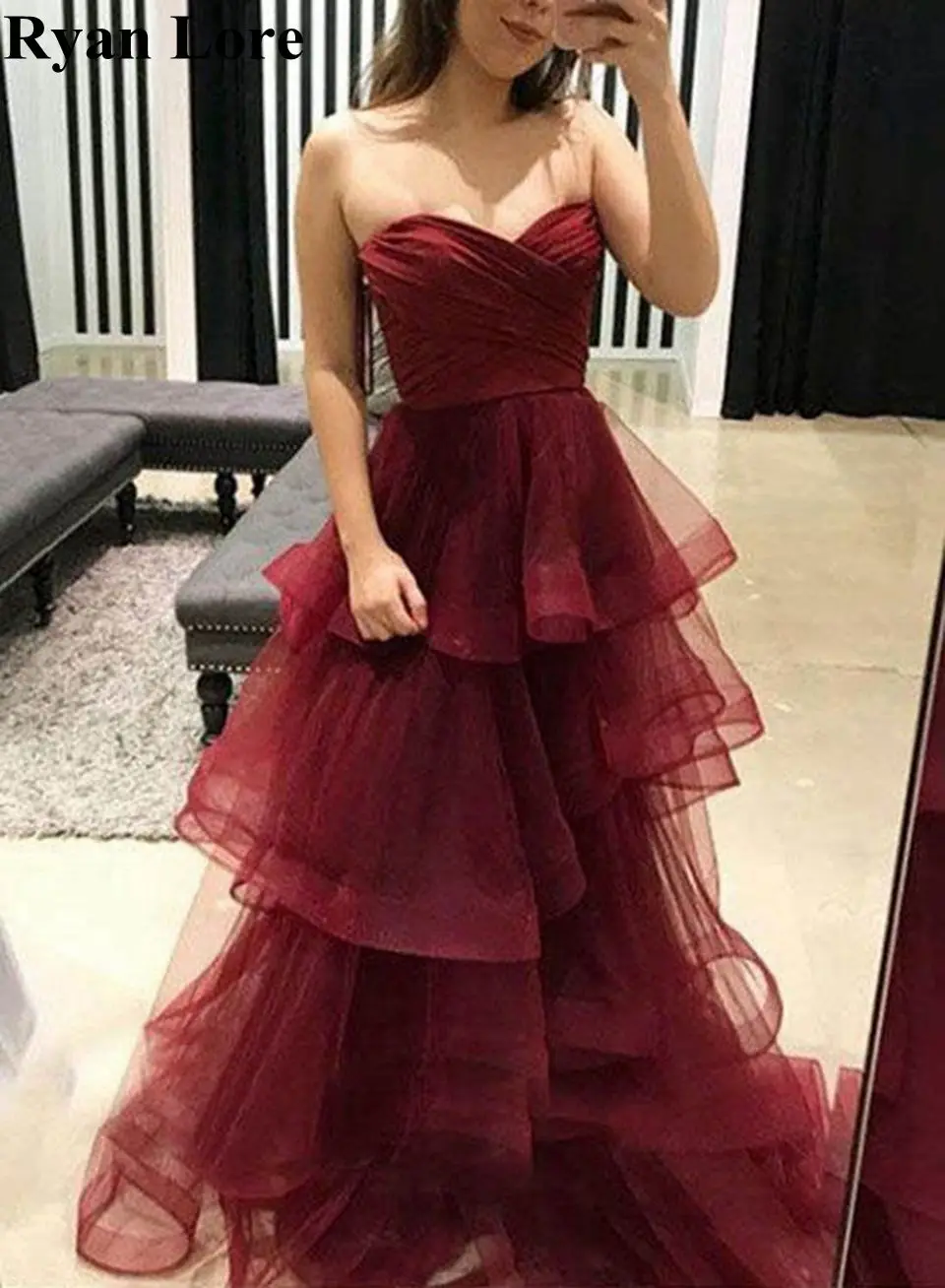 

Sweetheart Neck Evening Dresses 2020 Burgundy Ruffles A-Line Formal Party Prom Gowns Women Sleeveless Backless Long Vestidos
