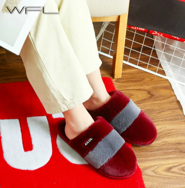 

WFL 2019 Women Shoes Winter Warm Plush Household At Home Slippers Thick-soled Anti-slip Women and Men Couples Cotton Shoes