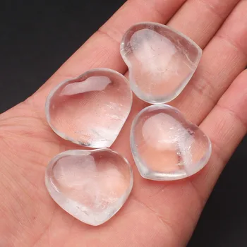 

Anju Crystal Crushed Stone Natural White Crystal Trinket Ornament Original Stone Grinding Heart-shaped Heart-to-heart Mineral
