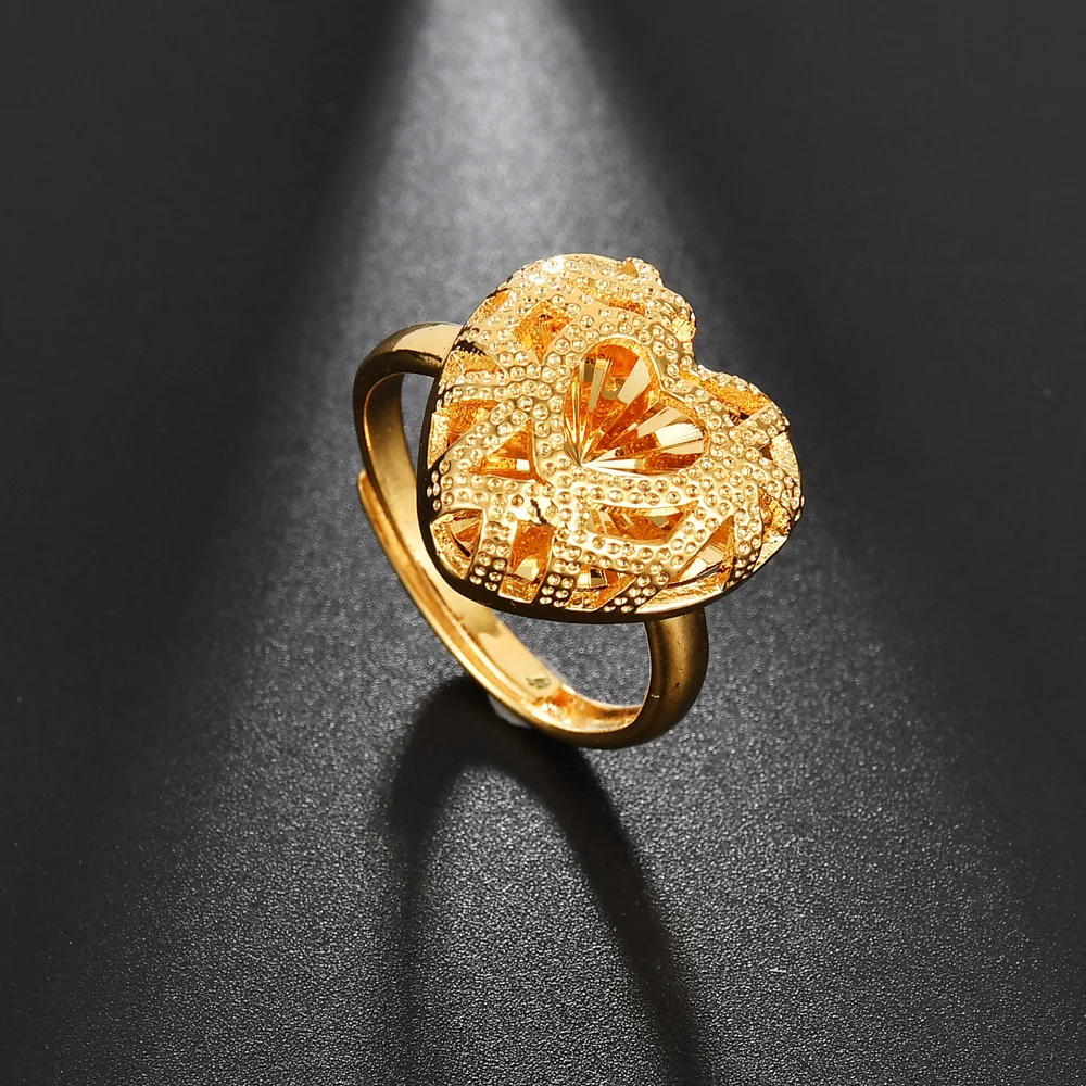Fashion Rings Gold Rings Wedding Rings 30 Styles Fashion Luxury Charm Ring Gold Color Flowers Wedding Finger Rings for Women Party Jewelry