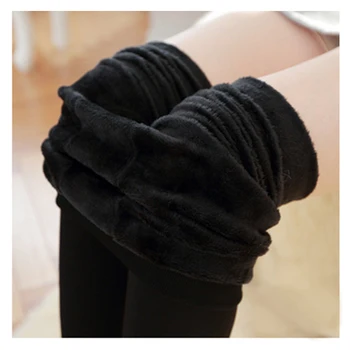 

Autumn and winter new thickening plus velvet leggings women Ms. large size pearl velvet stepping feet to keep warm pantyhose