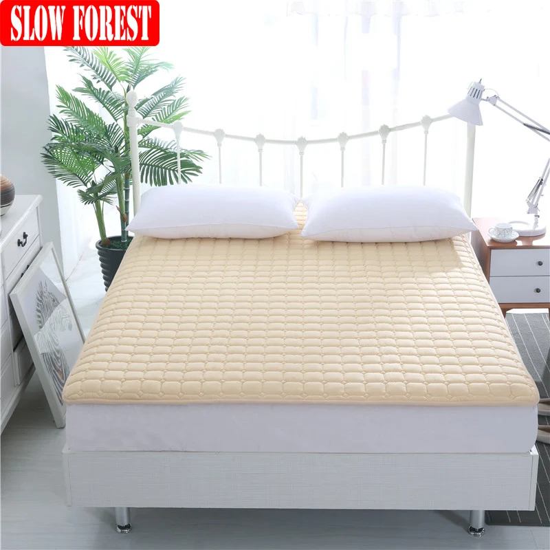 Slow Forest Washed Fold Cotton Tatami Mattress Double Single Student Dormitory Bed Mat Topper Tatami Super Warm Mat with Straps Slow Forest Washed Fold Cotton Tatami Mattress Double Single Student Dormitory Bed Mat Topper Tatami Super Warm Mat with Straps