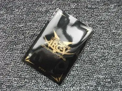 50pcs/package Board Game Yu Gi Oh Card Professional Plastic Jacket Card Holder Variety of Colors Card Protector Black magic girl - Цвет: q