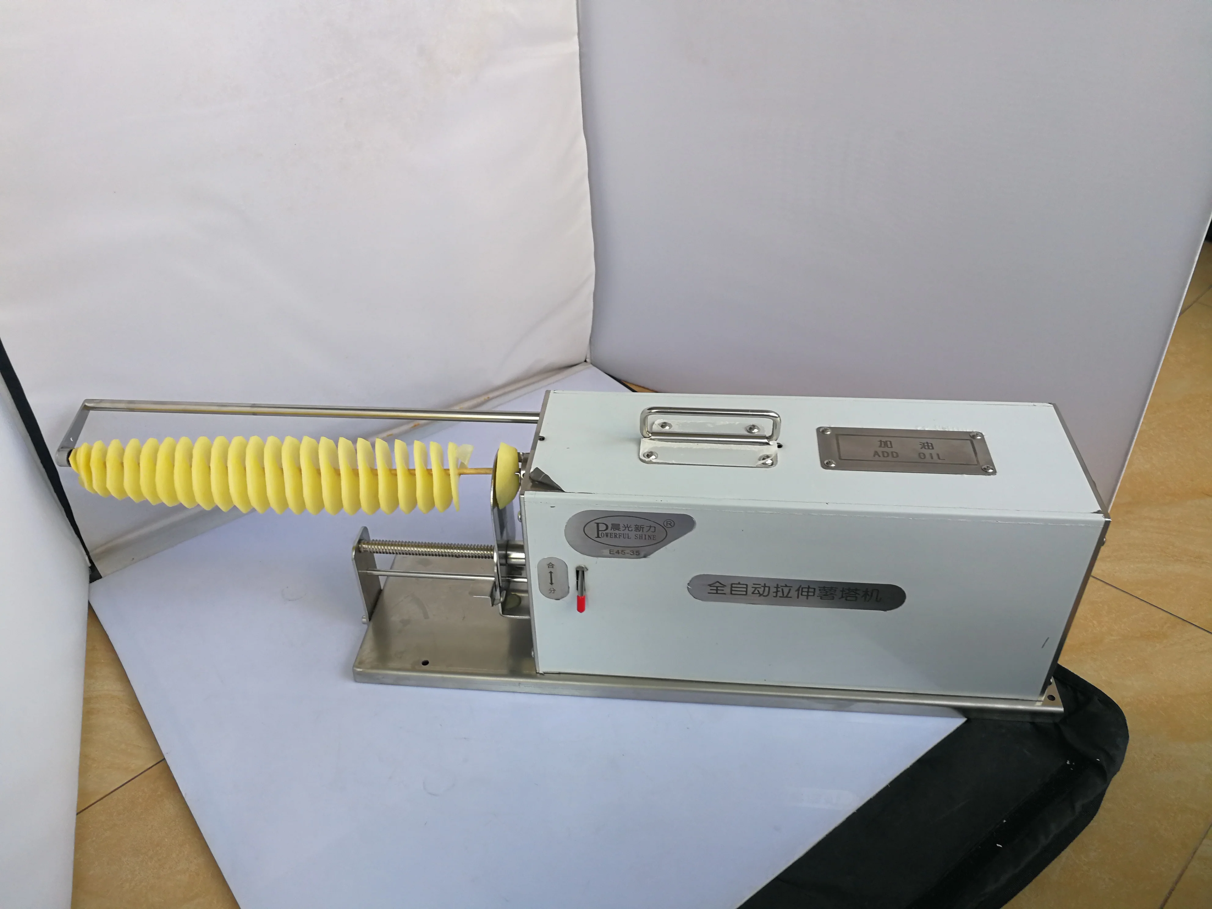 Automatic stretch Tornado potato machine,potato spiral cutting machine,potato cutter machine /potato chips machine electric type