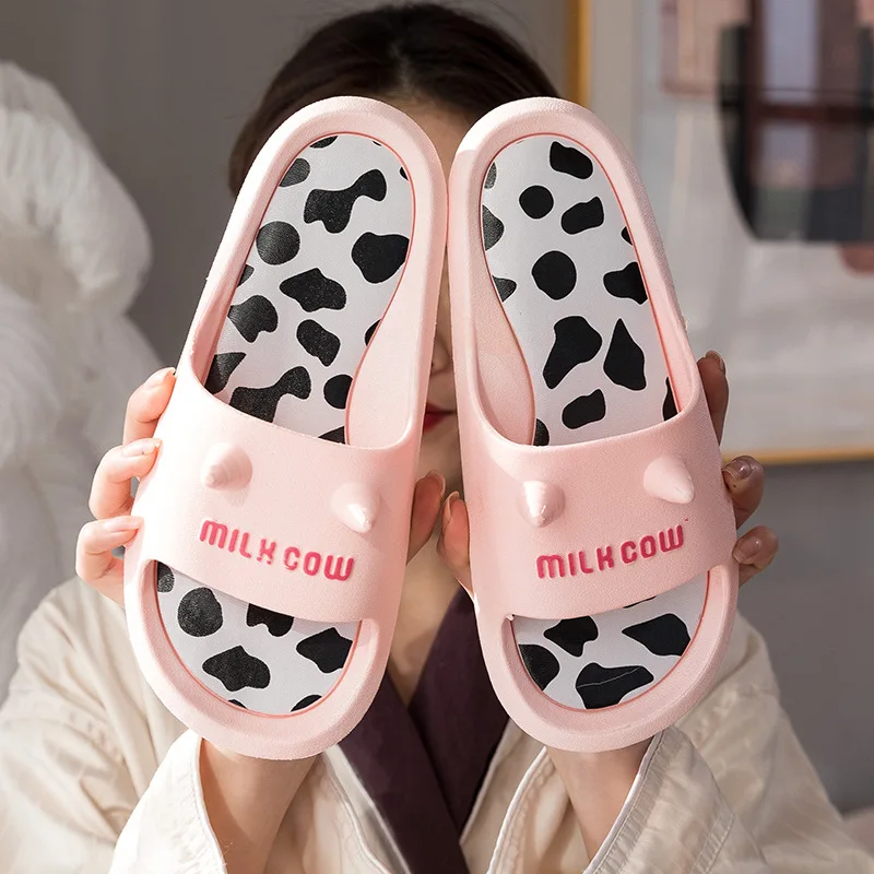 

Home Slippers Women Summer Leisure Shoes Cute Soft Sole Flip Flops Female Non-slip Bathroom Slides Cow Cartoon Men Beach Sandals
