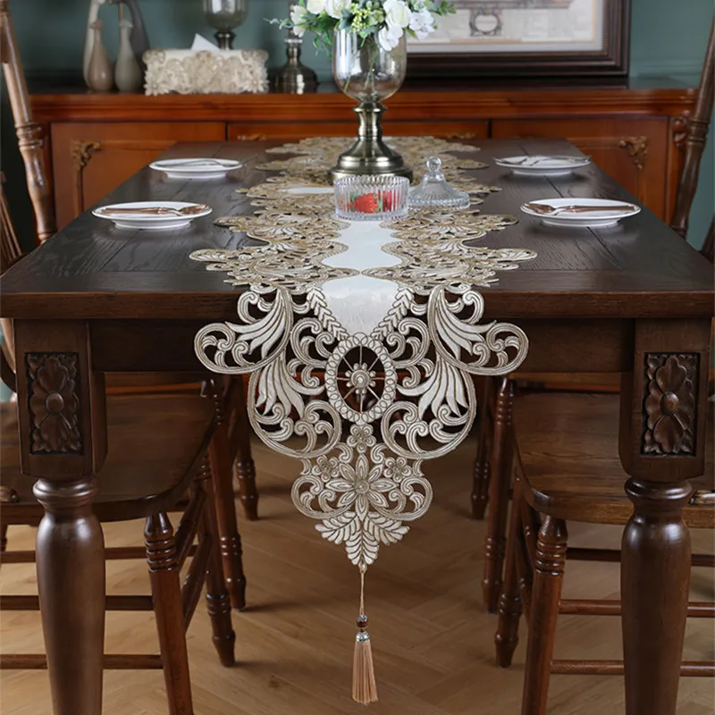 Top luxury dining table decoration table runners elegant Embroidered