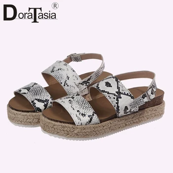 

DORATASIA Lady Casual Sanke Print Summer Sandals 2020 Fashion Sandals Women Chunky Heels Buckle Belt Shoes Woman