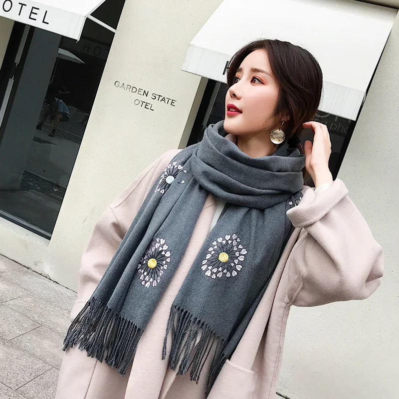 2019-Autumn-Winter-Female-Dandelion-Embroidery-Scarf-Women-Cashmere-Scarves-Long-Shawl-Wrap-Blanket-Warm-Tippet (3)