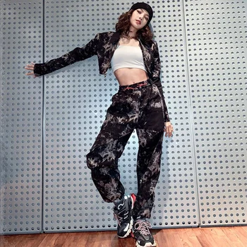 

Runway TWO PIECE SET Women Tracksuit Crop Top Jogger Pants Luxury Jacket Suit Tie Dye 2 PIECE SET Korean Harajuku Ulzzang 2pc