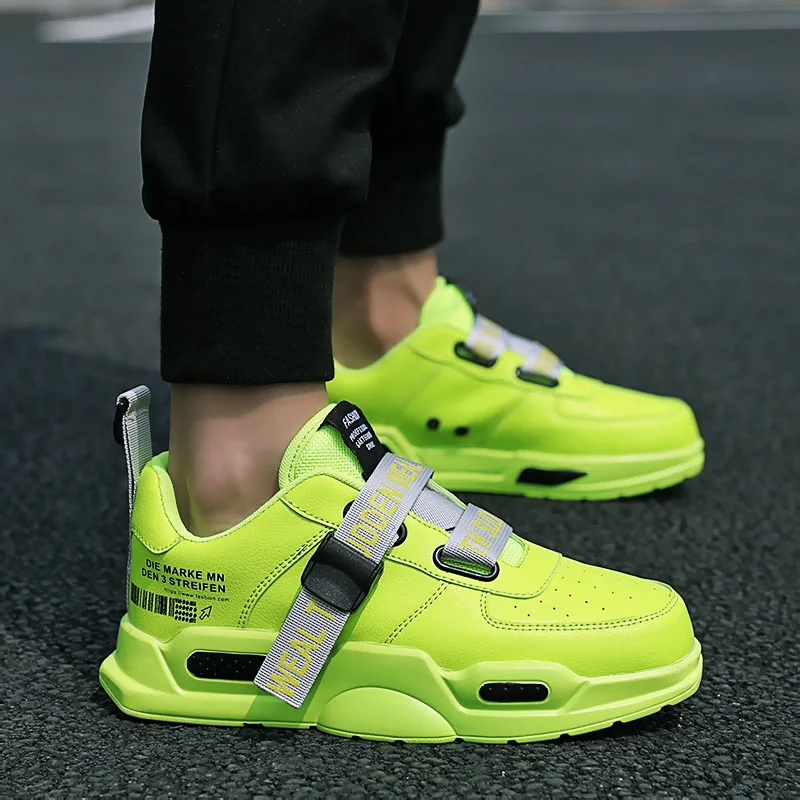 Мужская Спортивная обувь неоновый зеленый дышащая сетка кроссовки Классические zapatos hombre Sapatos сандалии для отдыха на открытом воздухе кроссовки - Цвет: Зеленый
