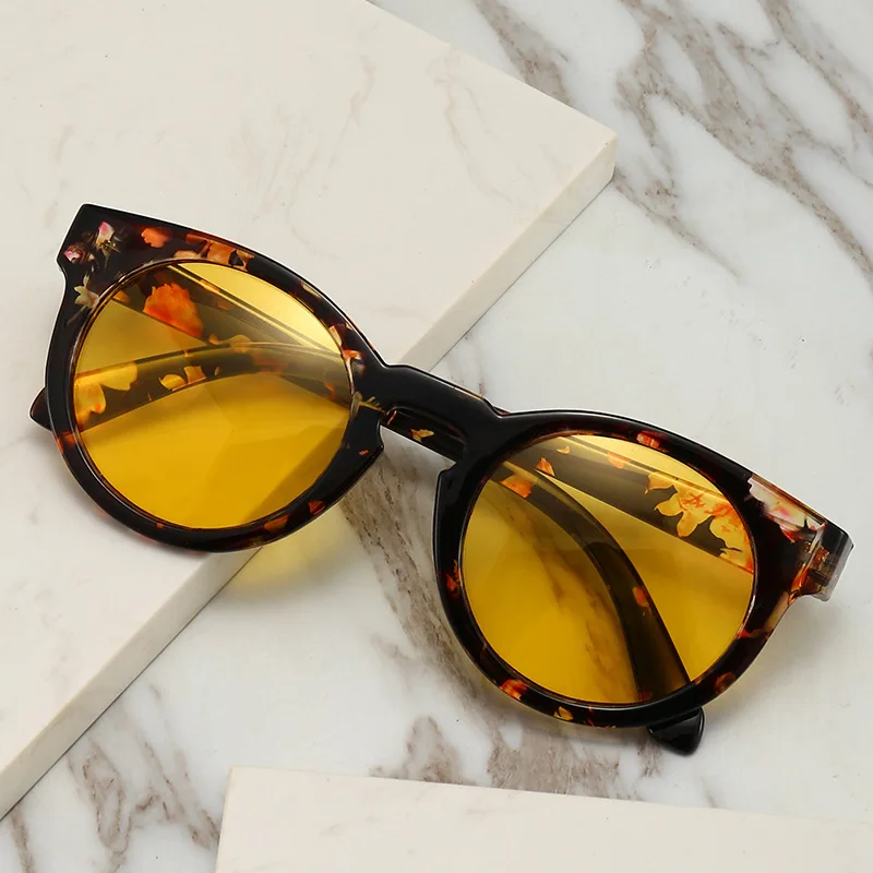 18667494762_970127242