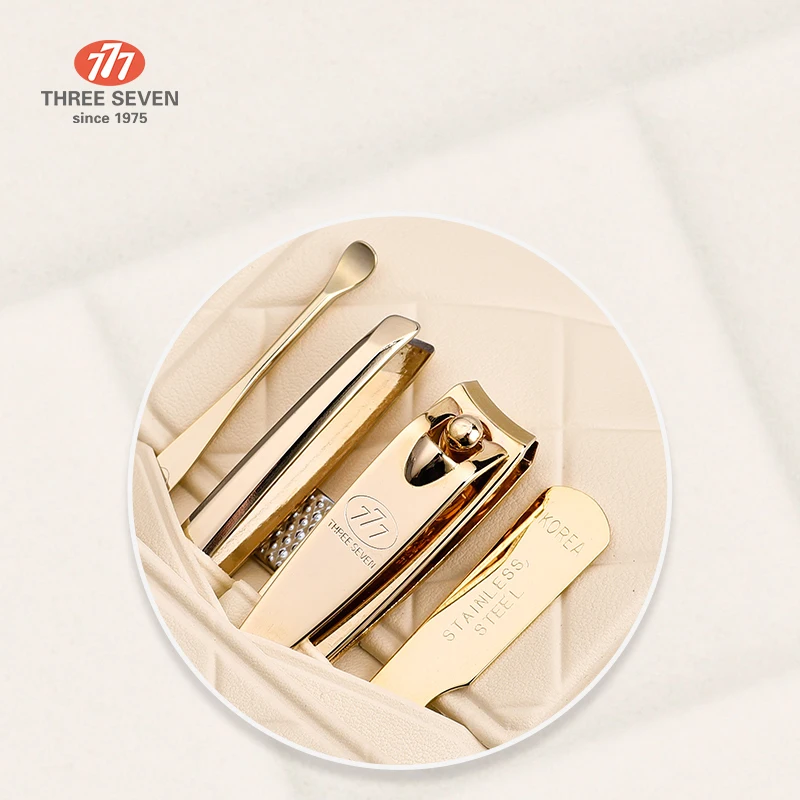 777 Manicure Set Pedicure Kit Nail Clippers Fingernail Cutters Toenail Scissors 14K Travel Portable Bag 4in1