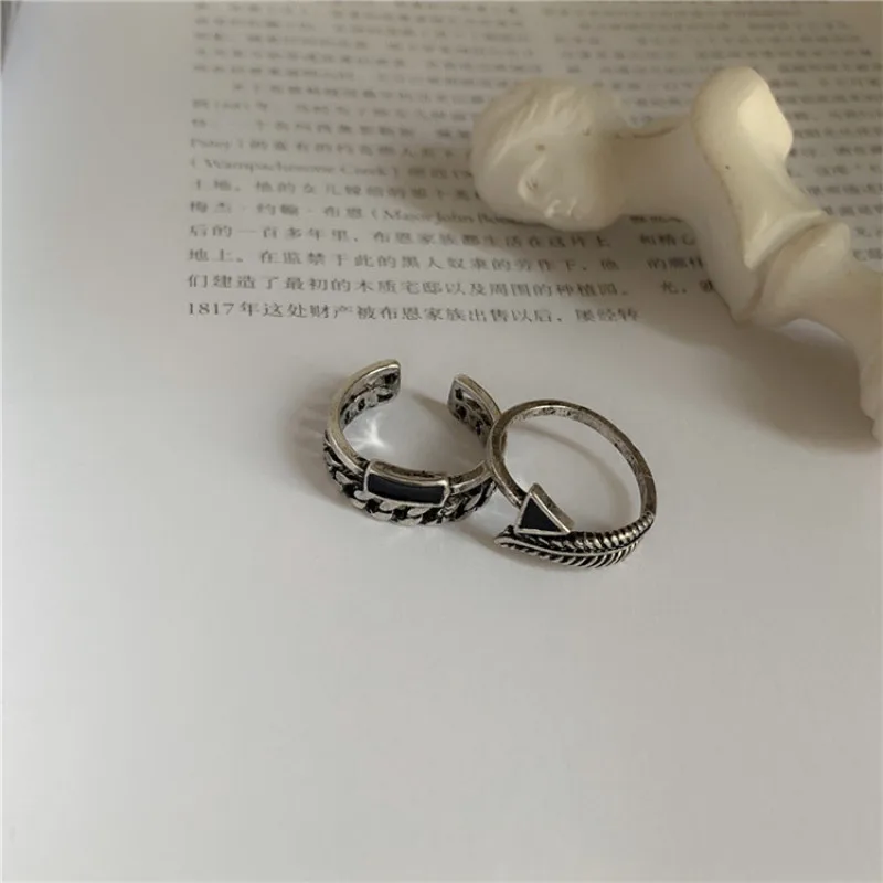 

Hip-hop Cold Wind Trend Street Ring Open Finger Rings Buckle Joint Ring Tail Ring for Women Men
