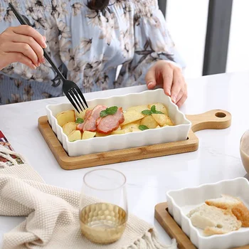 

Detachable Anti-scalding Ceramic Baking Tableware with Bamboo Mat J99Store