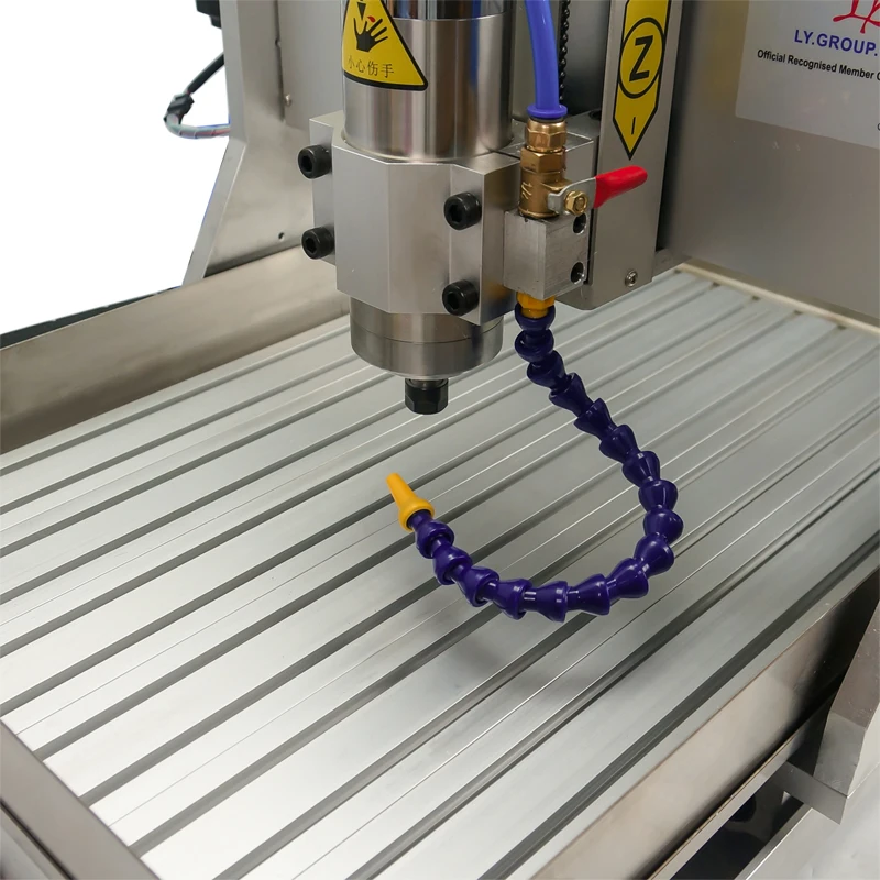 CNC Router 6040Z with water tank (8)