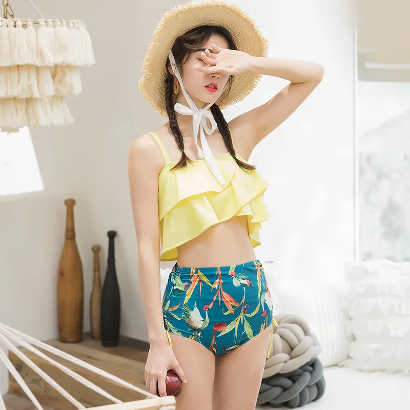 

Saida De Praia Female 2019 Retro Swimsuit Swimwear For Surfing Bathing Suit Korea Women Split Bikini Set Korean High Waist Sexy