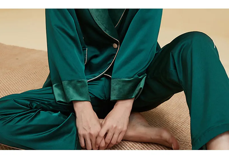 Waliicorners Loungewear Double-Breasted Shawl Long-Sleeved Sleepwear Velvet-Lined Pajamas Set 14 H1da247e04cff43cd819a93349b27f9da4