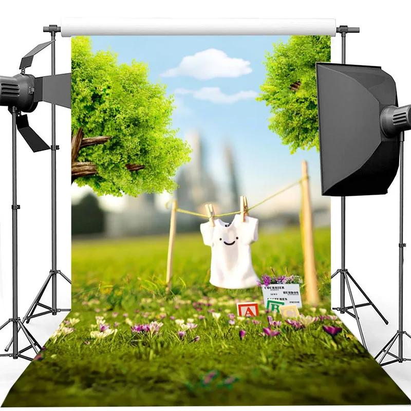 

Spring Blue Sky With White Clouds Photography Backdrops White Smile Shirt Children Birthday Backgrounds for Photo Studio