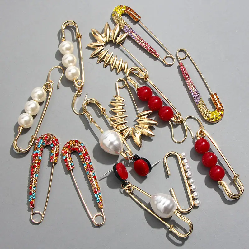 

JUST FEEL Fashion Imitation Pearl CZ Paperclip Safety Pin Stud Earring for Women Girls Rainbow Crystal Pins Earrings Ear Jewelry