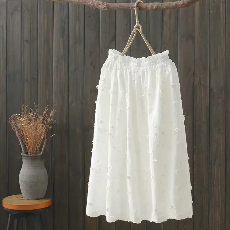 

2019 Summer New Style Retro Elegant Frilled Industrial Stereo Small Flower Embroidered White Skirt Skirt
