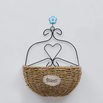 

Iron Grass Woven Wall Hanging Planter Semicircular Flower Basket Plants Grower Plant Pot for Garden Home Decor Wall Decor