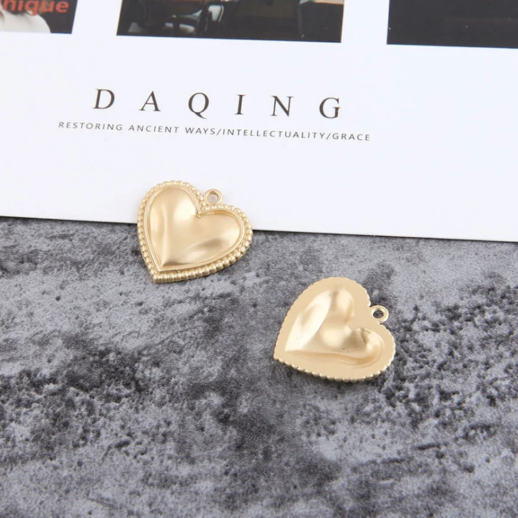 Golden Zinc Alloy Charms Pendant Heart Geometric Round Charms 10pcs/lot For DIY Fashion Earrings Jewelry Making Accessories - Окраска металла: 01