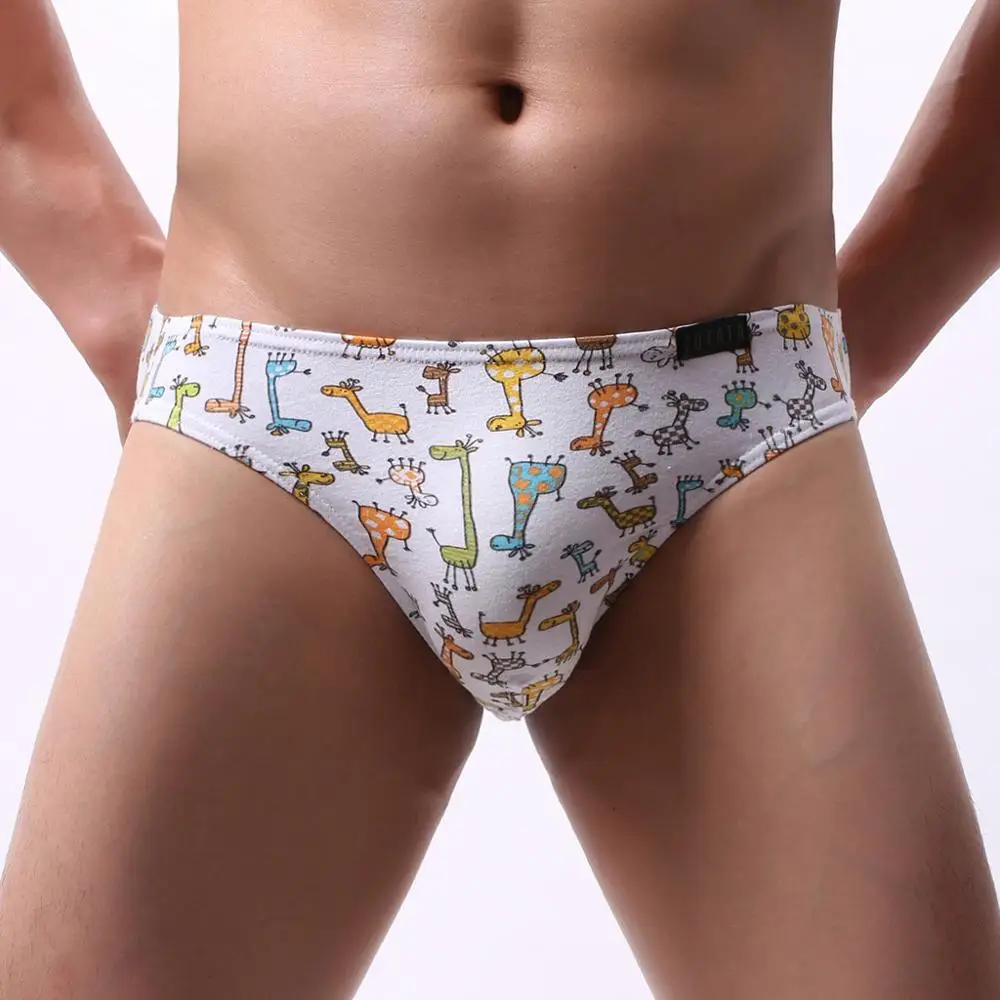 Red men briefs Мужские трусы нижнее белье с рисунком хлопковые повседневные пляжные шорты мужские комфортные сексуальные шорты мужские всесезонные трусы 40S24 - Цвет: Red men briefs