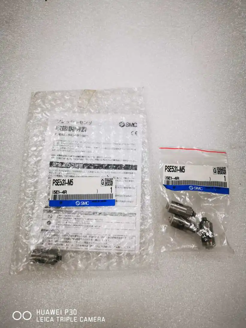 PSE531-M5 И аутентичный с Япония SMC PSE533-M5 PSE531-M5 PSE530-M5 Давление Сенсор PSE530-M5-L PSE532-M5 PSE532-M5-L PSE532-M5 - Цвет: PSE531-M5