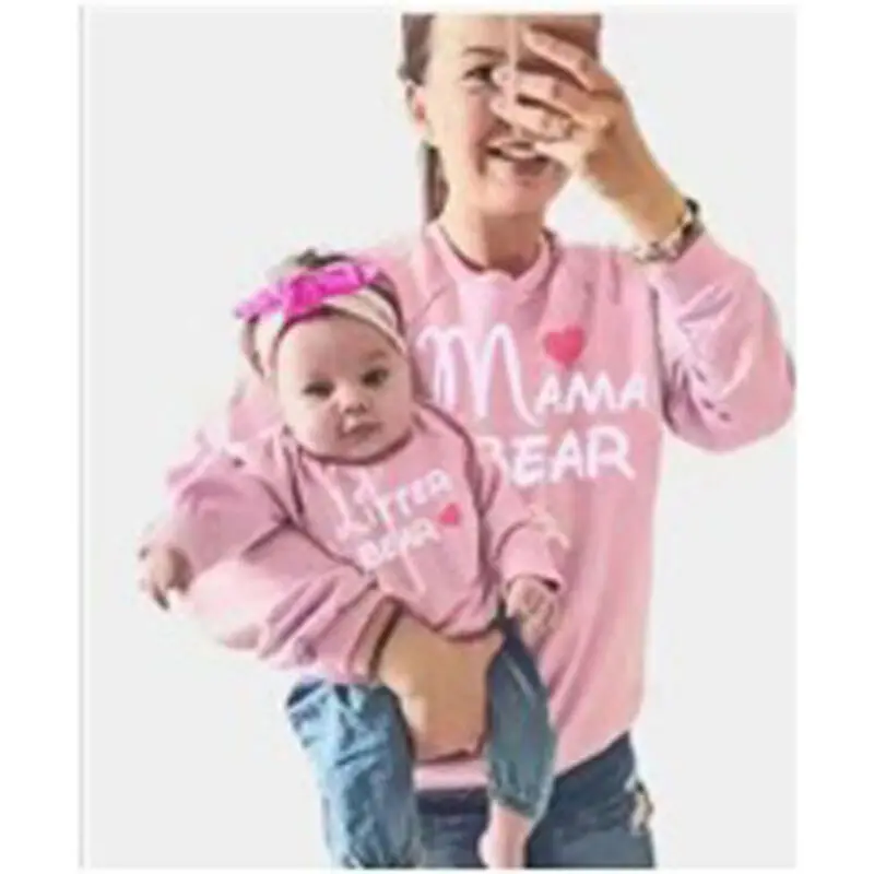 mum and daughter matching jumpers