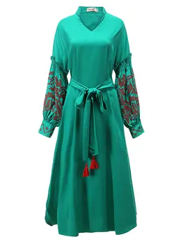

The new summer vintage folk style travel holiday embroidered dress Bohemian island beach dress loose oversize dress