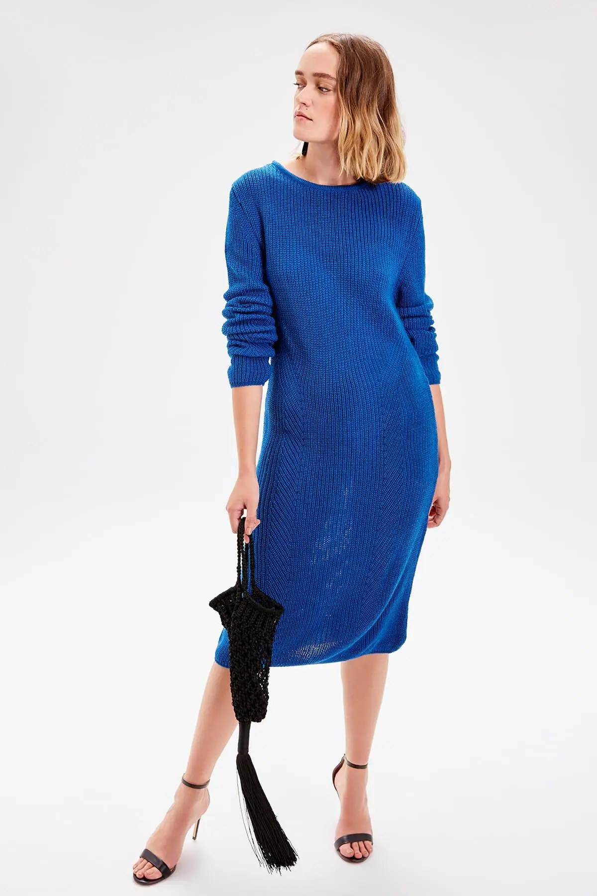 Trendyol Saks/трикотажное платье со шнуровкой сзади TWOAW20NV0029 Платья