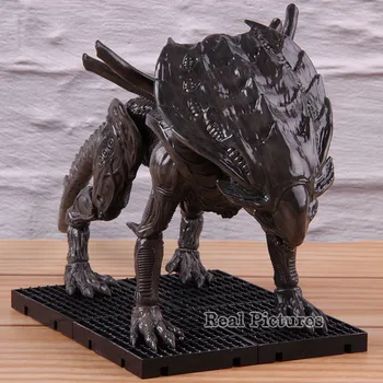 

Xenomorph Crusher 1/18 Aliens Colonial Marines PVC Collectible Action Figure Hot Game Hiya Model Toy Statues 16cm
