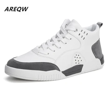 

2019 Spring and Autumn New Men's Sports Shoes Fashion Leather Color Matching Lace Korean Fashion Wild Men's Shoes