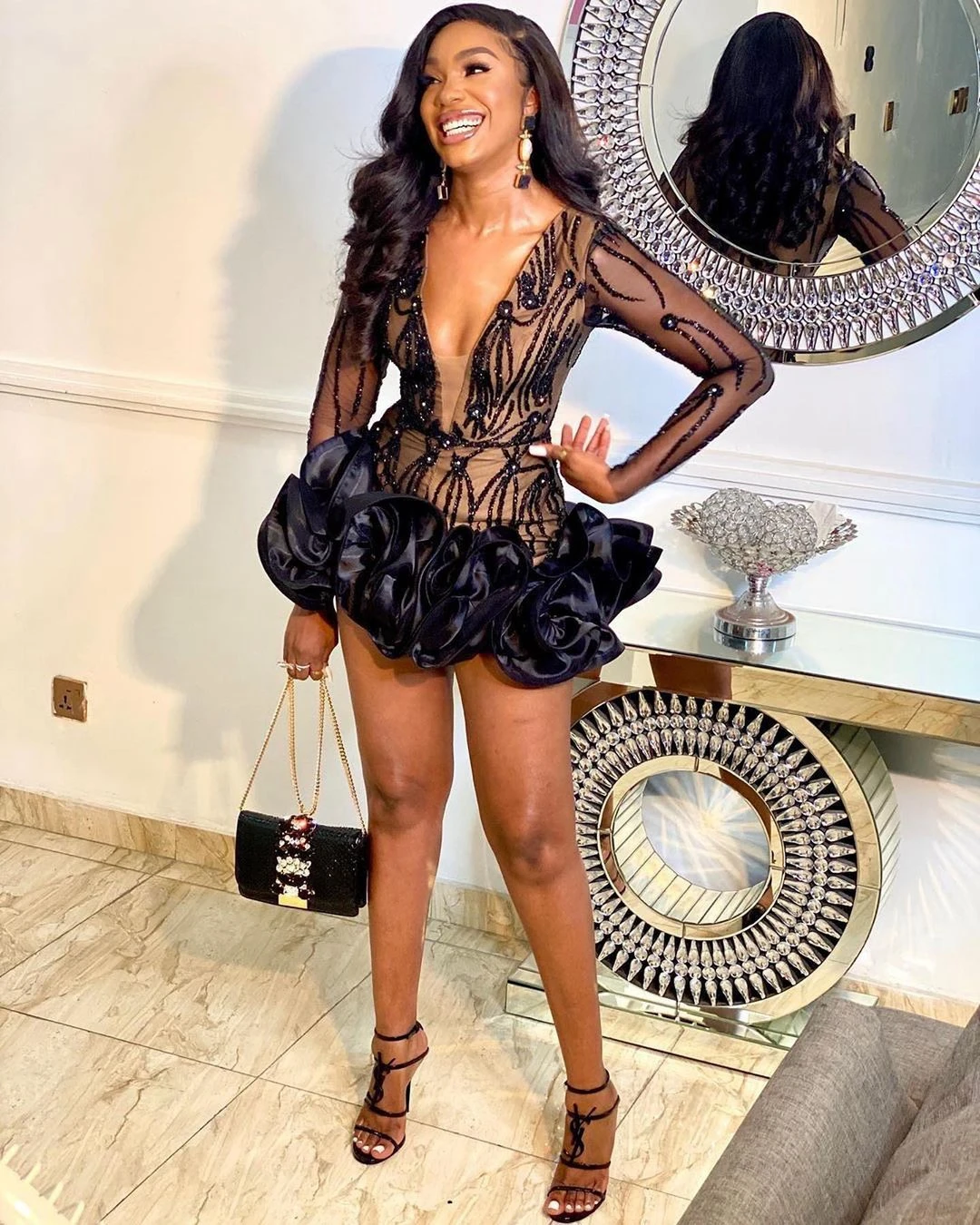 Evening Dresses Cocktail Dress Sexy Black Short Cocktail Dresses Long Sleeves Beaded Aso Ebi Glitter Sequin Ruffles Short Prom Dress Mini Length Party Dresses