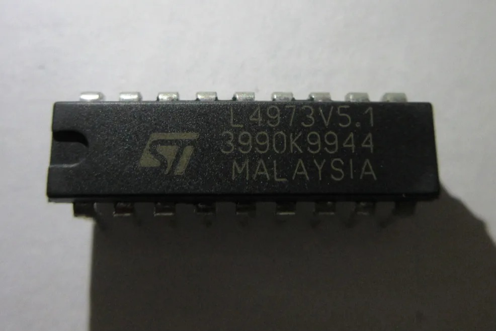 10 шт. L4973V5.1 DIP-18