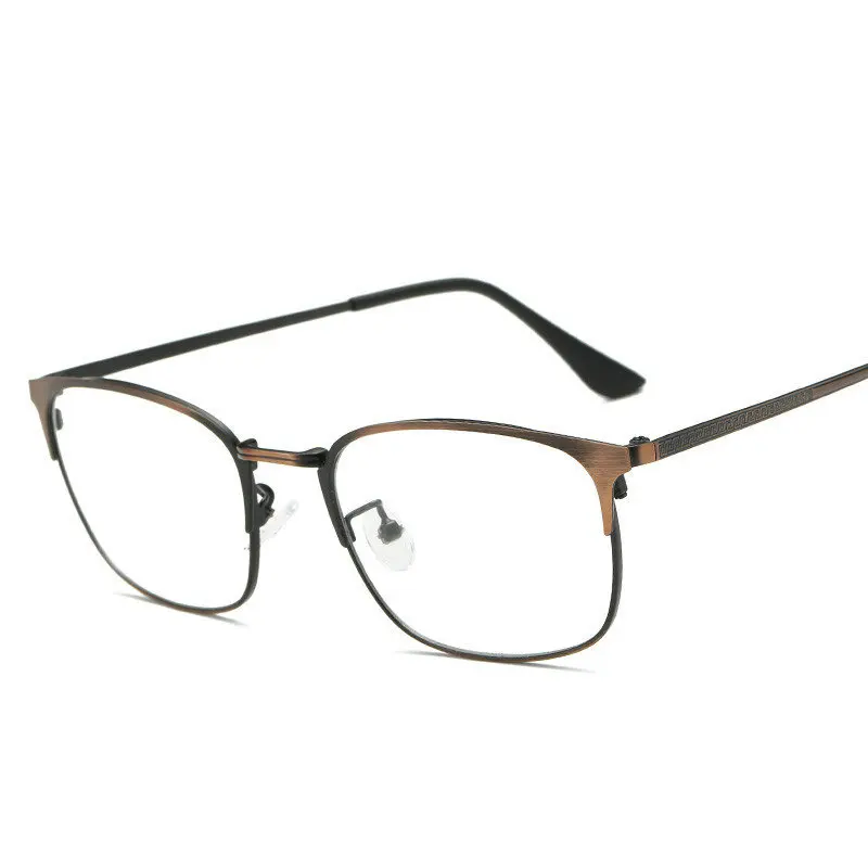 4028315531_1740199604