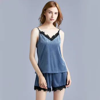 

Women Sexy Sleepwear Suit Velvet Pajamas Strap Top&Shorts Velour Lace Nightgown Sleep Set 2PCS Autumn New Nightwear S M L XL