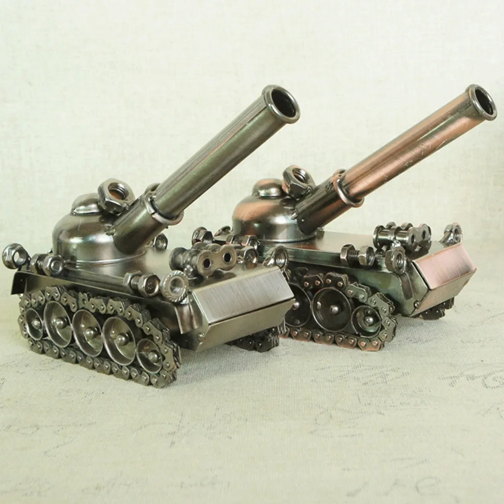 

Tabletop decoration simulator Crafts Figurines Miniatures Military Handicraft Iron Dualor Chain Wheel Tank Model